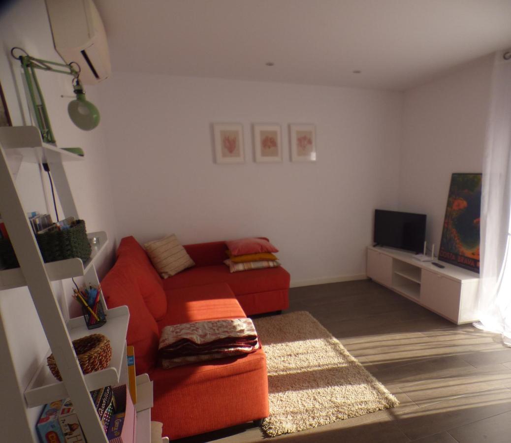 Pis Practic I Agradable Sobre La Marina Palamos Apartment Екстериор снимка